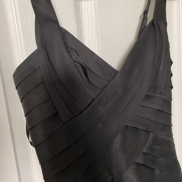 BCBG size 2 black satin bandage dress - Picture 3 of 6